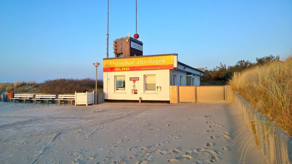 Ostsee Ferienappartement Dierhagen-Strand Buitenkant foto